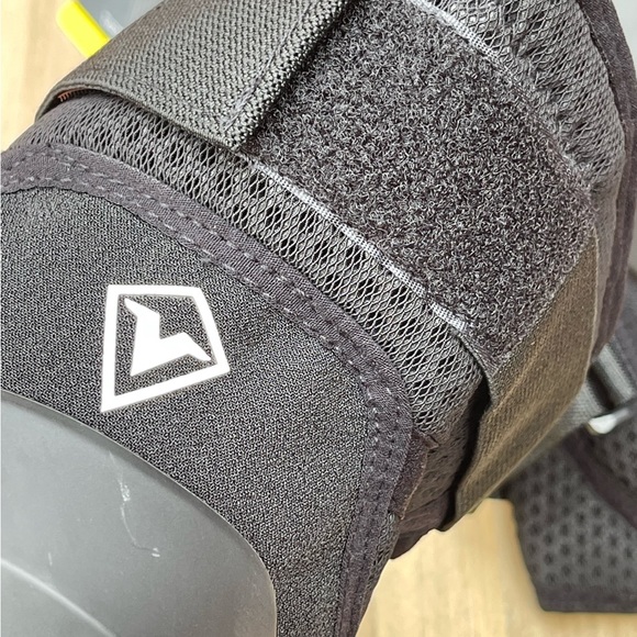 SULAITE Elbow And Knee Slider Pads Protector Motorcycle - Picture 14 of 15